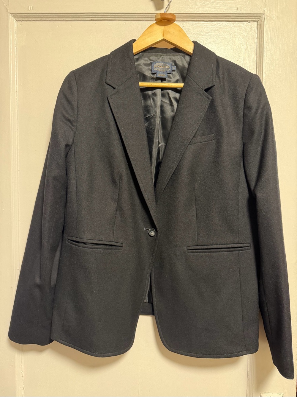 Pendleton Black Women's Blazer